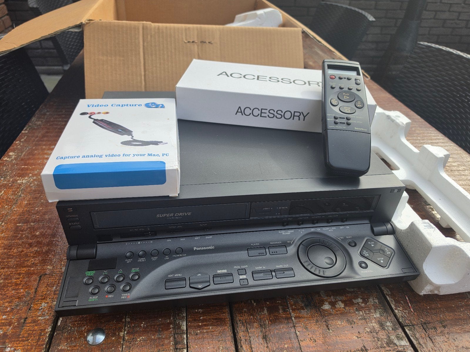 Panasonic VHS videorecorder (1993) met VHS-naar-PC set, Audio, Tv en Foto, Videospelers, Ophalen