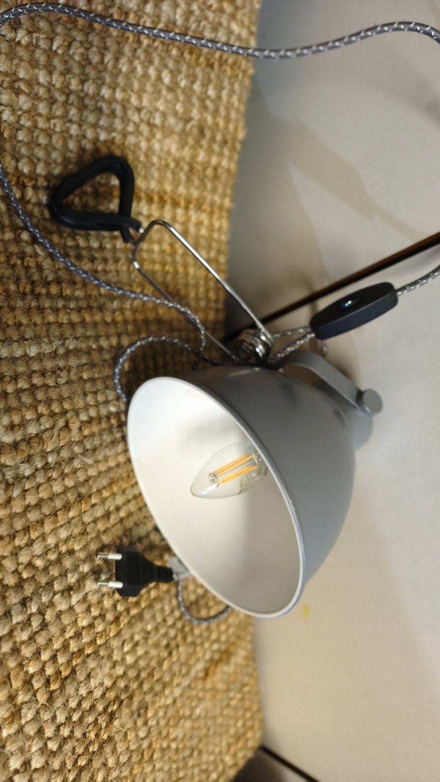 Muisgrijze Klemlamp met Schakelaar en LED Lamp, Huis en Inrichting, Gebruikt, Grijs, Industrieel, E14 (klein)