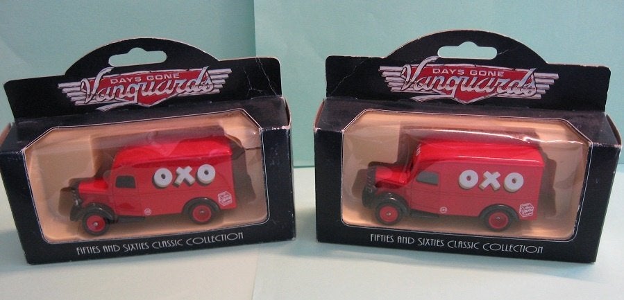 model auto OXO, Bedford bestel, 2 stuks in doosjes, Ophalen of Verzenden, Nieuw, Auto