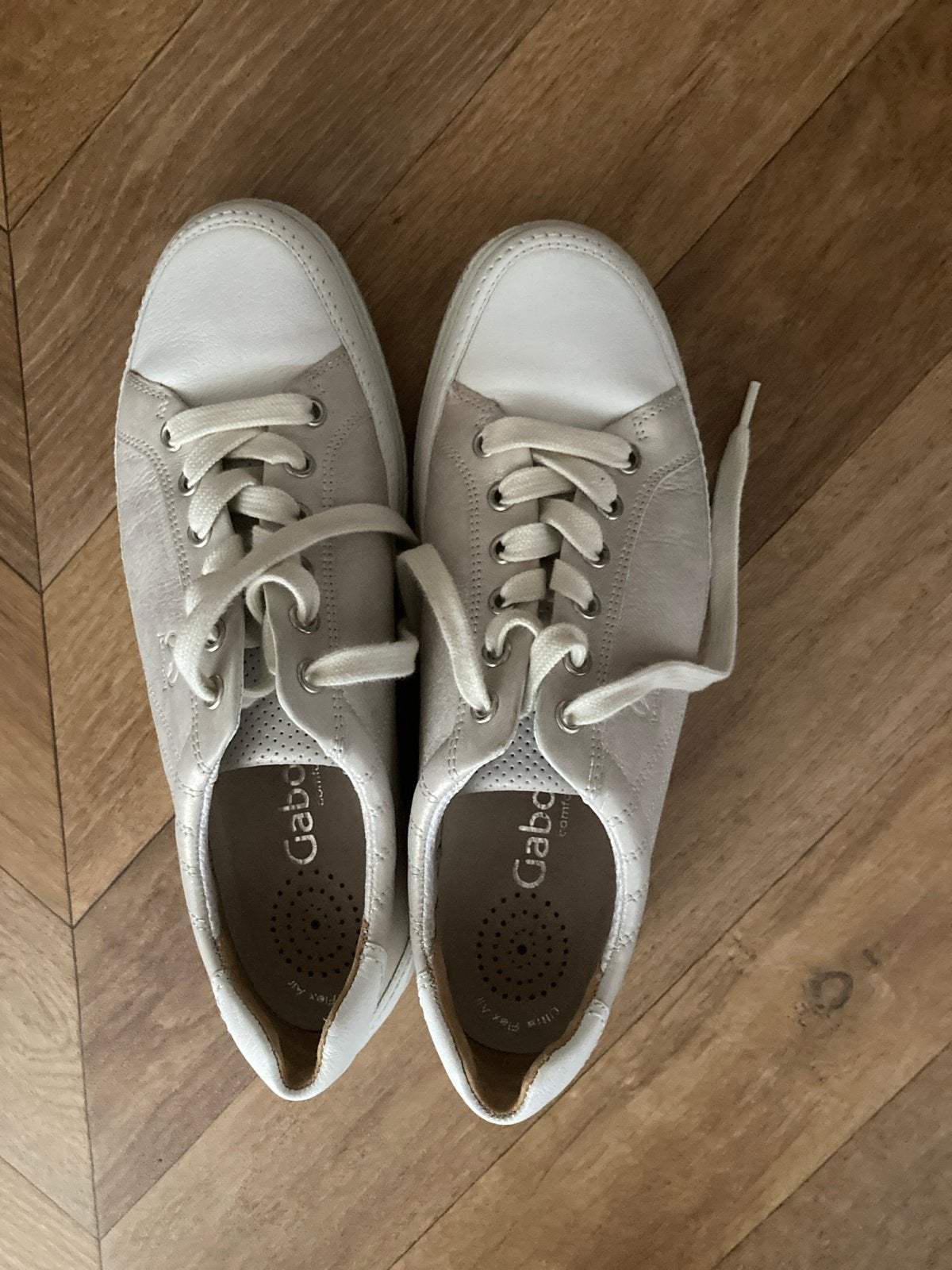 Gabor Comfort sneakers - Zo goed als nieuw, Ophalen of Verzenden, Zo goed als nieuw, Overige kleuren, Sneakers of Gympen