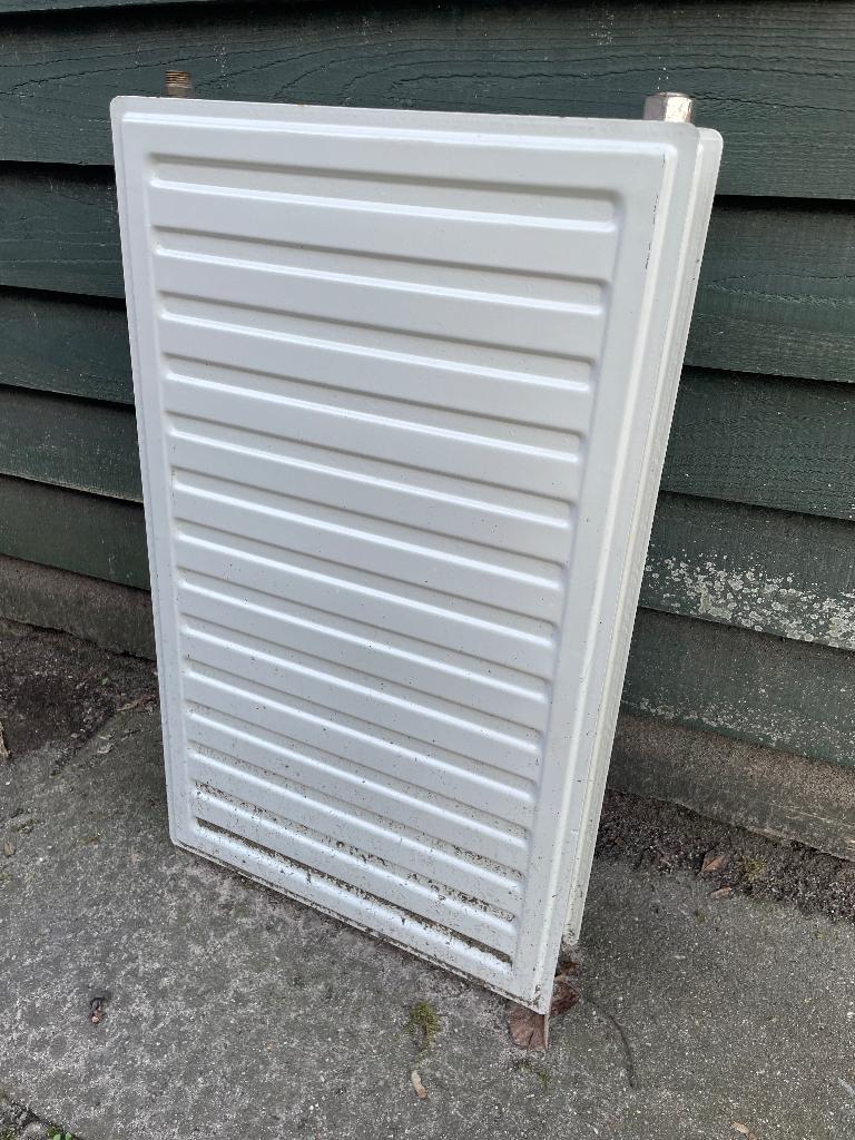 radiator verwarming, Doe-het-zelf en Verbouw, Ophalen, 30 tot 80 cm, Gebruikt, Radiator