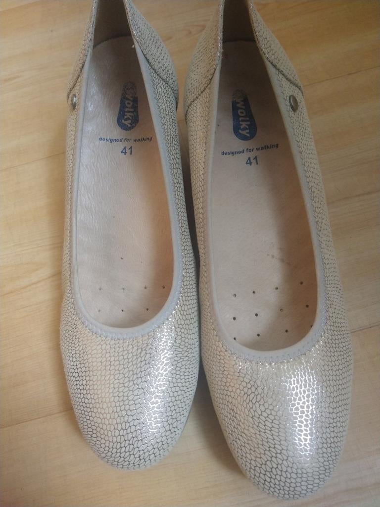 Hele mooie wolky ballerina met sleehak maat 41, Ophalen of Verzenden, Zo goed als nieuw