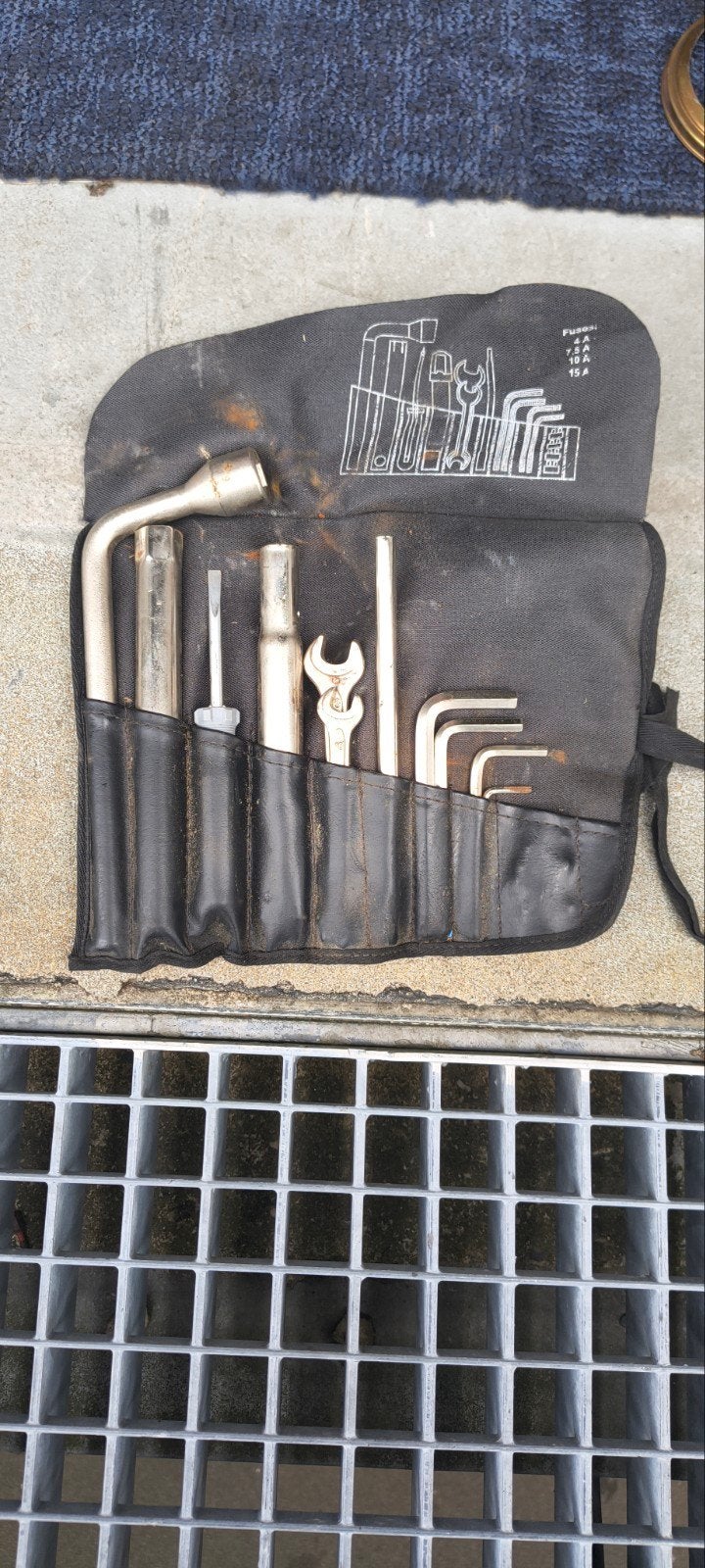 BMW Originele Gereedschapsset helemaal compleet, Ophalen of Verzenden, Gebruikt