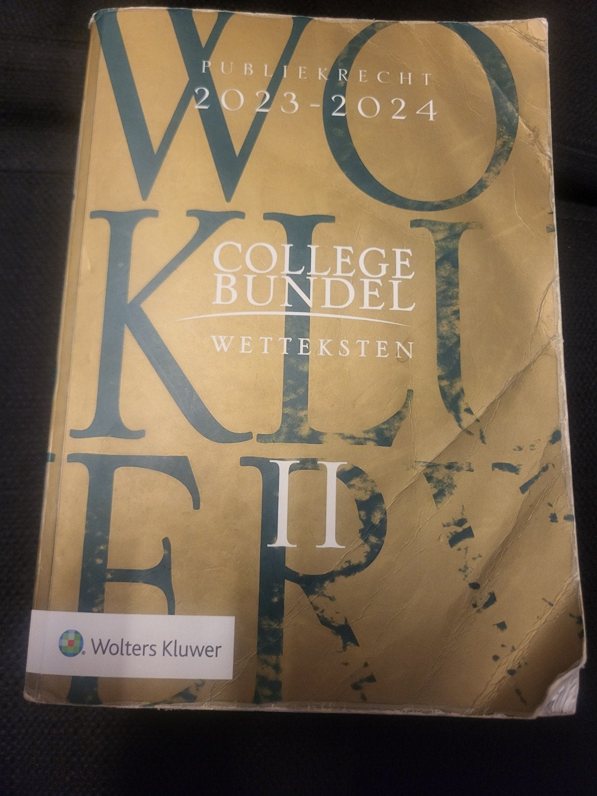 Wolters Kluwer Collegebundel Publiekrecht 2023-2024, Boeken, Studieboeken en Cursussen, Ophalen of Verzenden, Gamma, Gelezen, WO