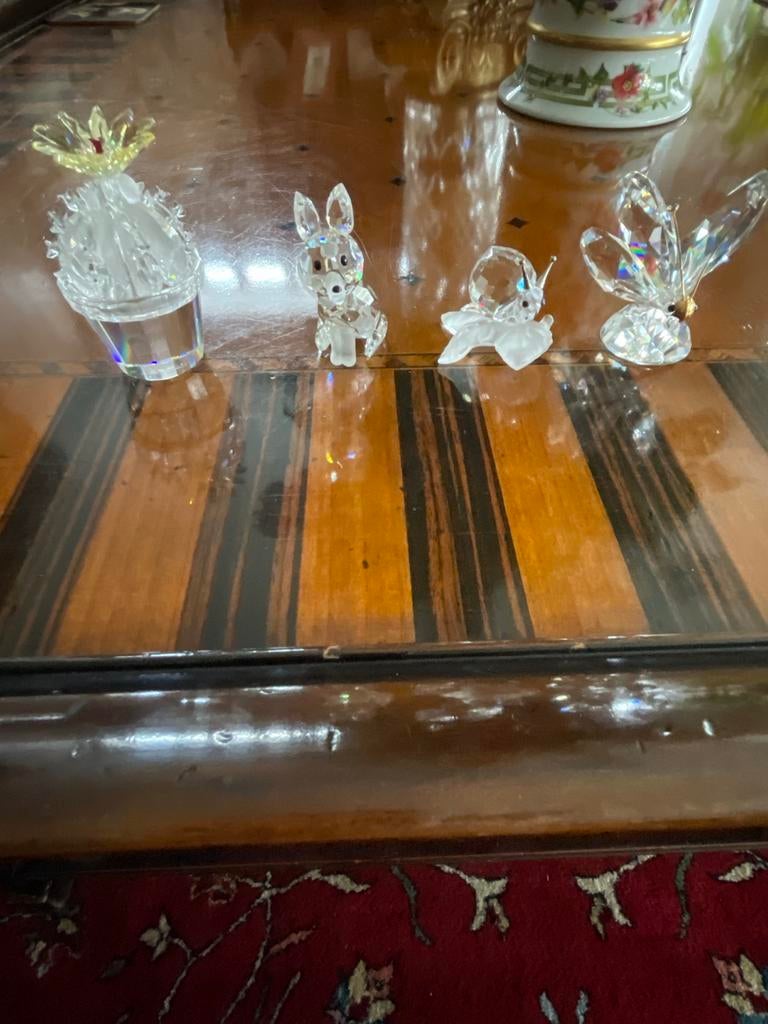 Set van 4 kristallen beeldjes: cactus, konijn, vlinder, enge, Antiek en Kunst, Antiek | Glas en Kristal, Ophalen of Verzenden