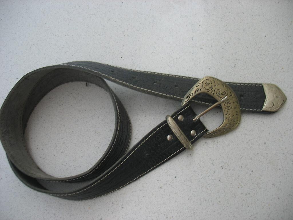 Western Ceintuur Zwart Met Zilverkleurig Accenten ✨Vintage, Ophalen of Verzenden, Zo goed als nieuw, 3 tot 5 cm, 100 cm of meer