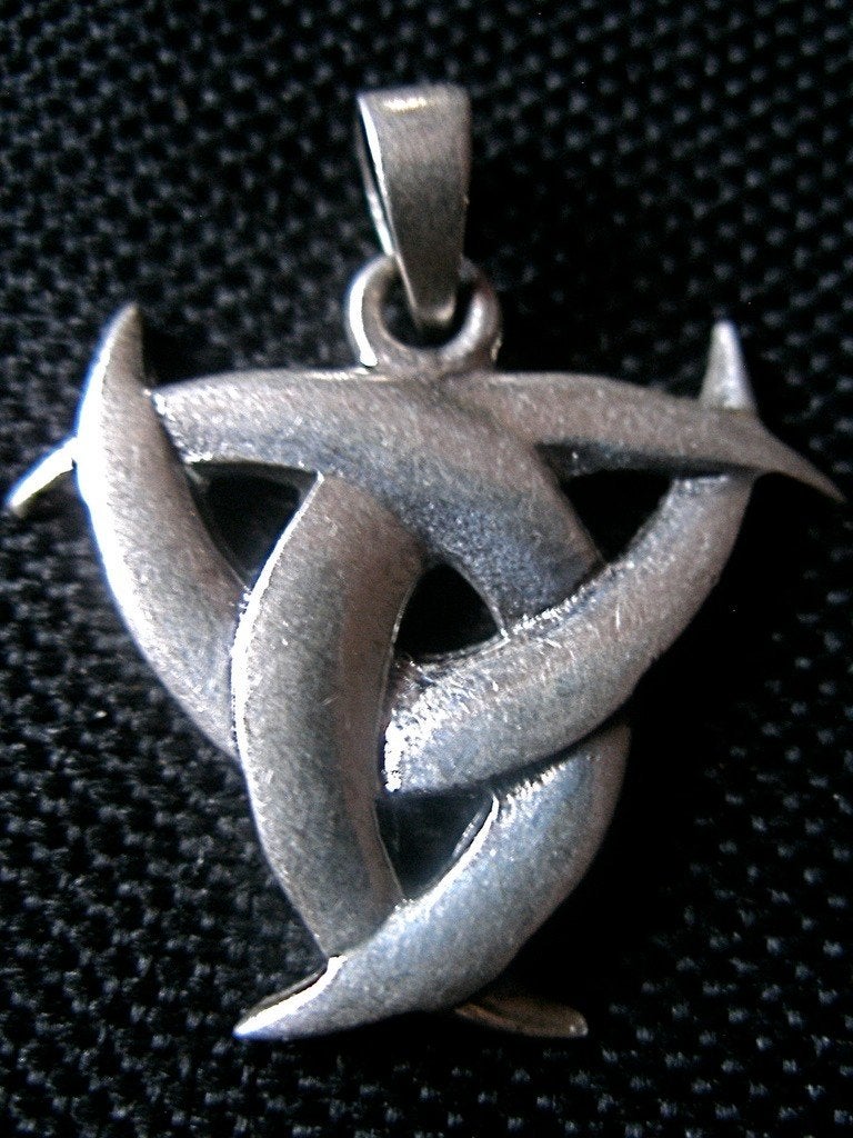 Zilveren 925 zilver kettinghanger Noors / Viking triskelion, Verzenden, Nieuw, Kruis of Symbool, Zilver