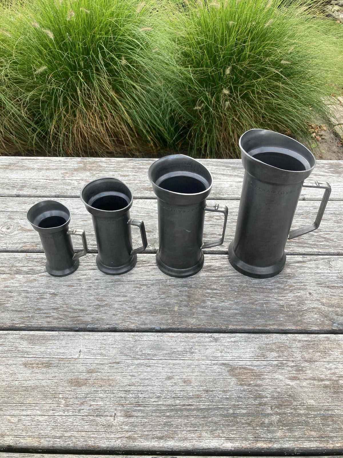Set van 4 vintage tinnen maatbekers, Antiek en Kunst, Ophalen of Verzenden