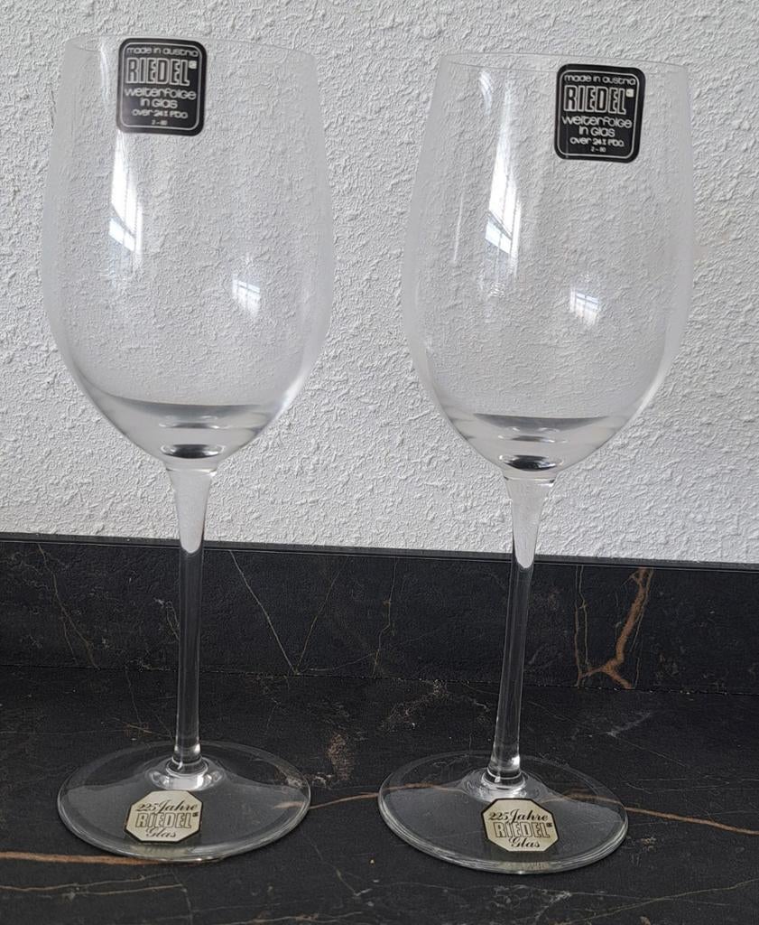 Riedel 225 Jaar Speciale Editie Glazen (2 stuks), Antiek en Kunst, Antiek | Glas en Kristal, Ophalen of Verzenden