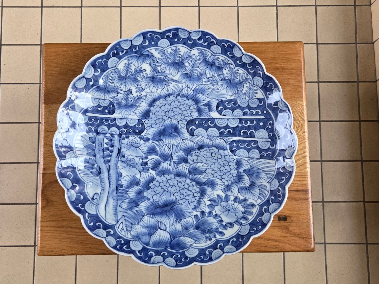 AD29 Antieke Chinese schaal met drakenmotief, Ophalen