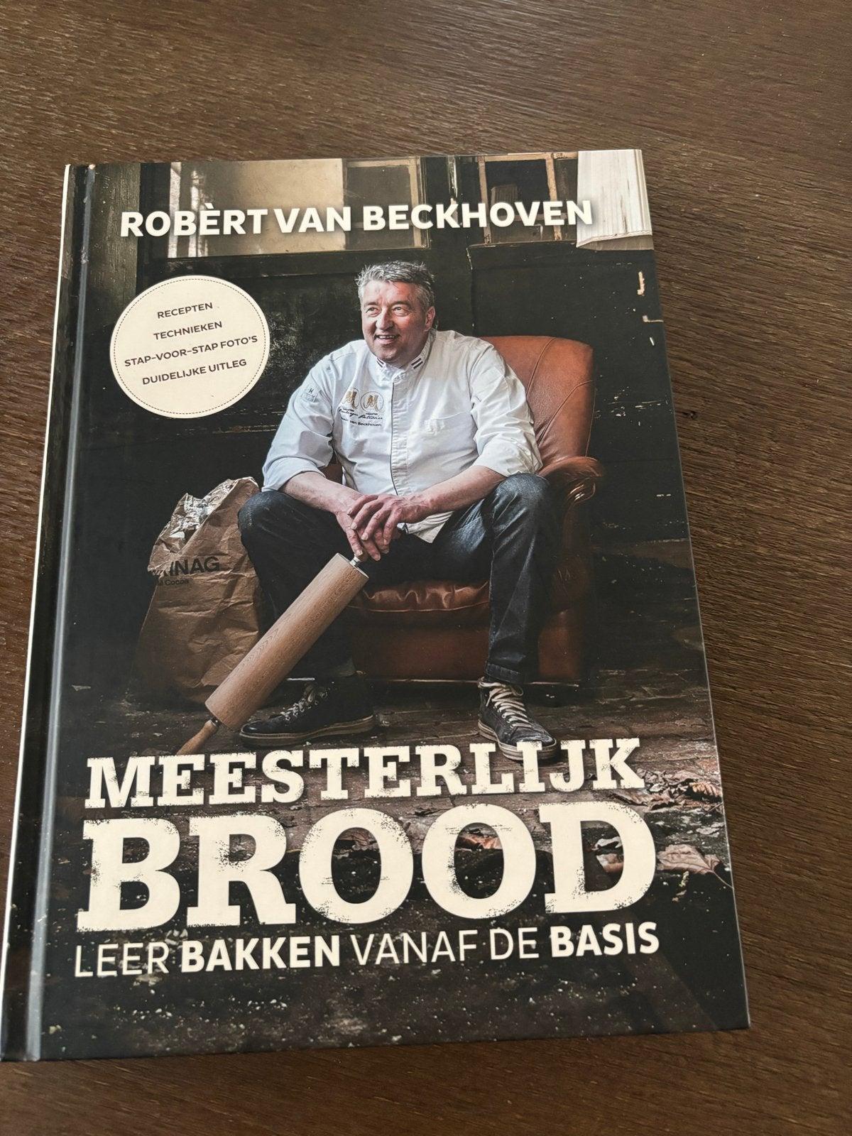 Meesterlijk Brood: Leer Bakken Vanaf De Basis - Robert van B, Boeken, Ophalen of Verzenden, Zo goed als nieuw, Nederland en België
