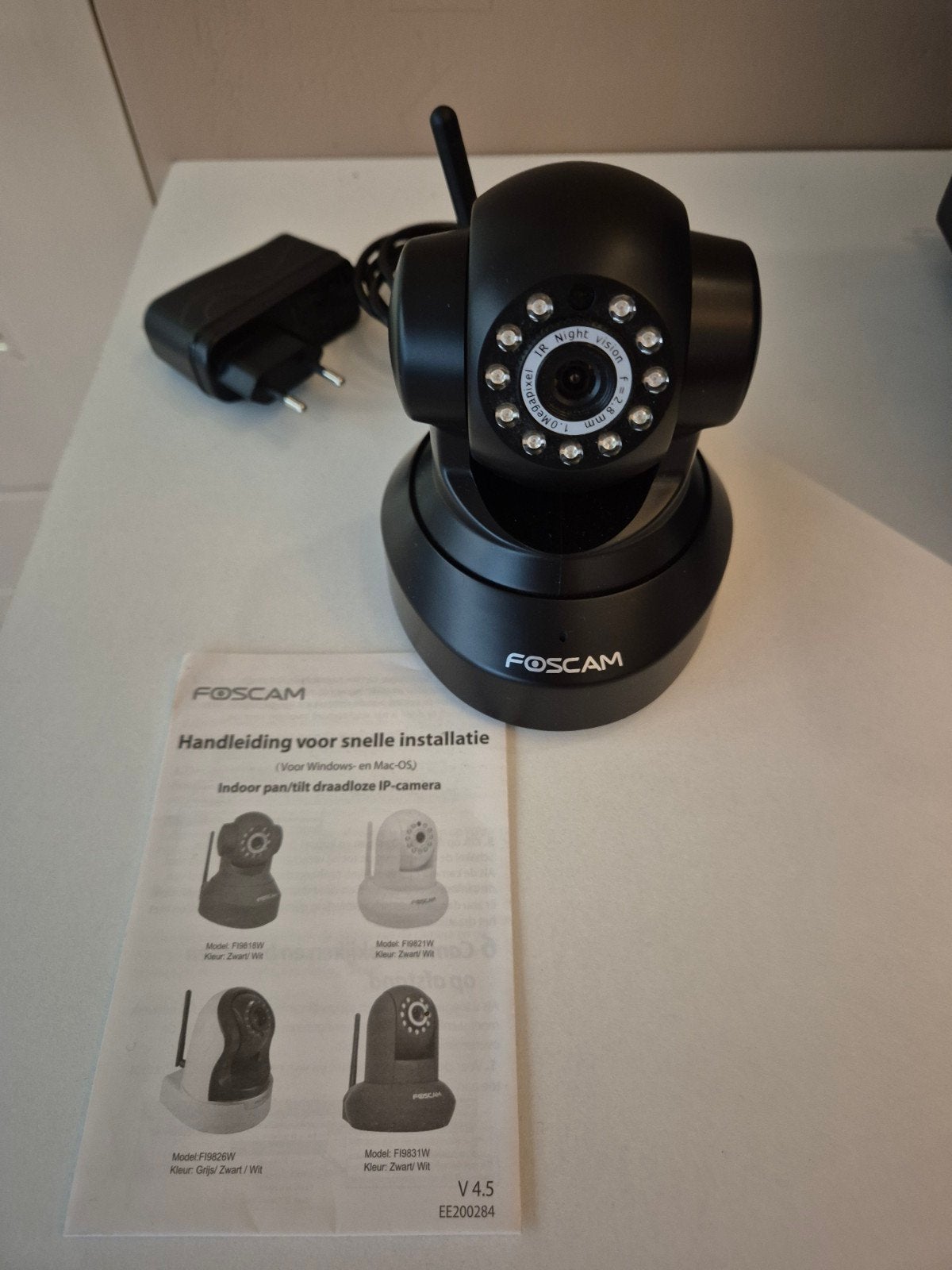 Foscam hd ip camera Fl9816p, Ophalen of Verzenden, Zo goed als nieuw, Binnencamera