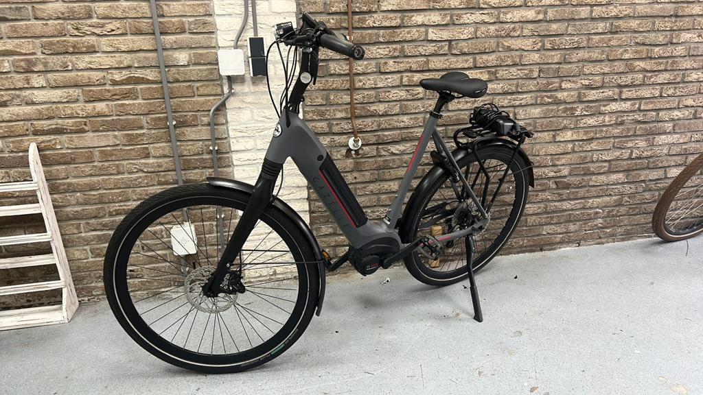 Gazelle Ultimate T10 - Met nieuwe motor  fiets is nw staat., 59 cm of meer, Ophalen of Verzenden, Zo goed als nieuw, Gazelle