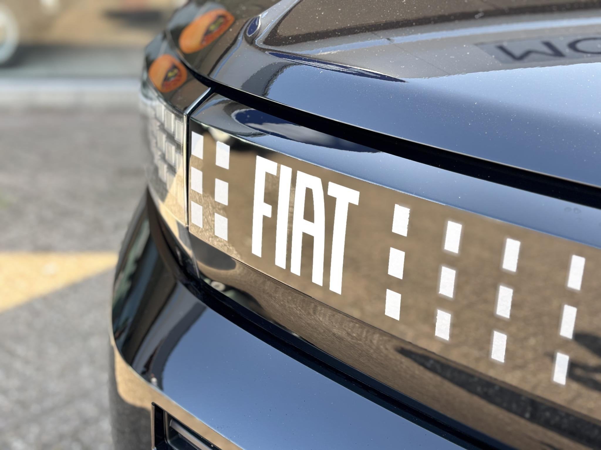 Fiat Grande Panda La Prima 7.4 kW 44 kWh Direct Leverbaar!, Auto's, Fiat, 320 km, Nieuw, SUV of Terreinwagen, Te koop