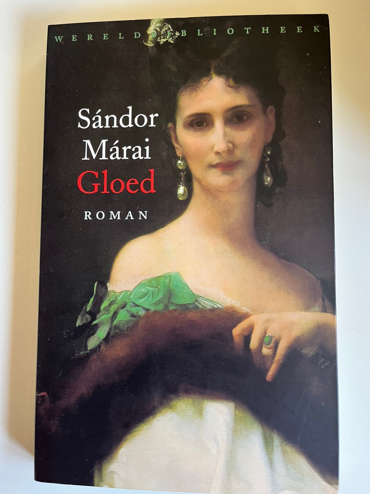 Sándor Márai - de gloed, Boeken, Ophalen of Verzenden, Zo goed als nieuw