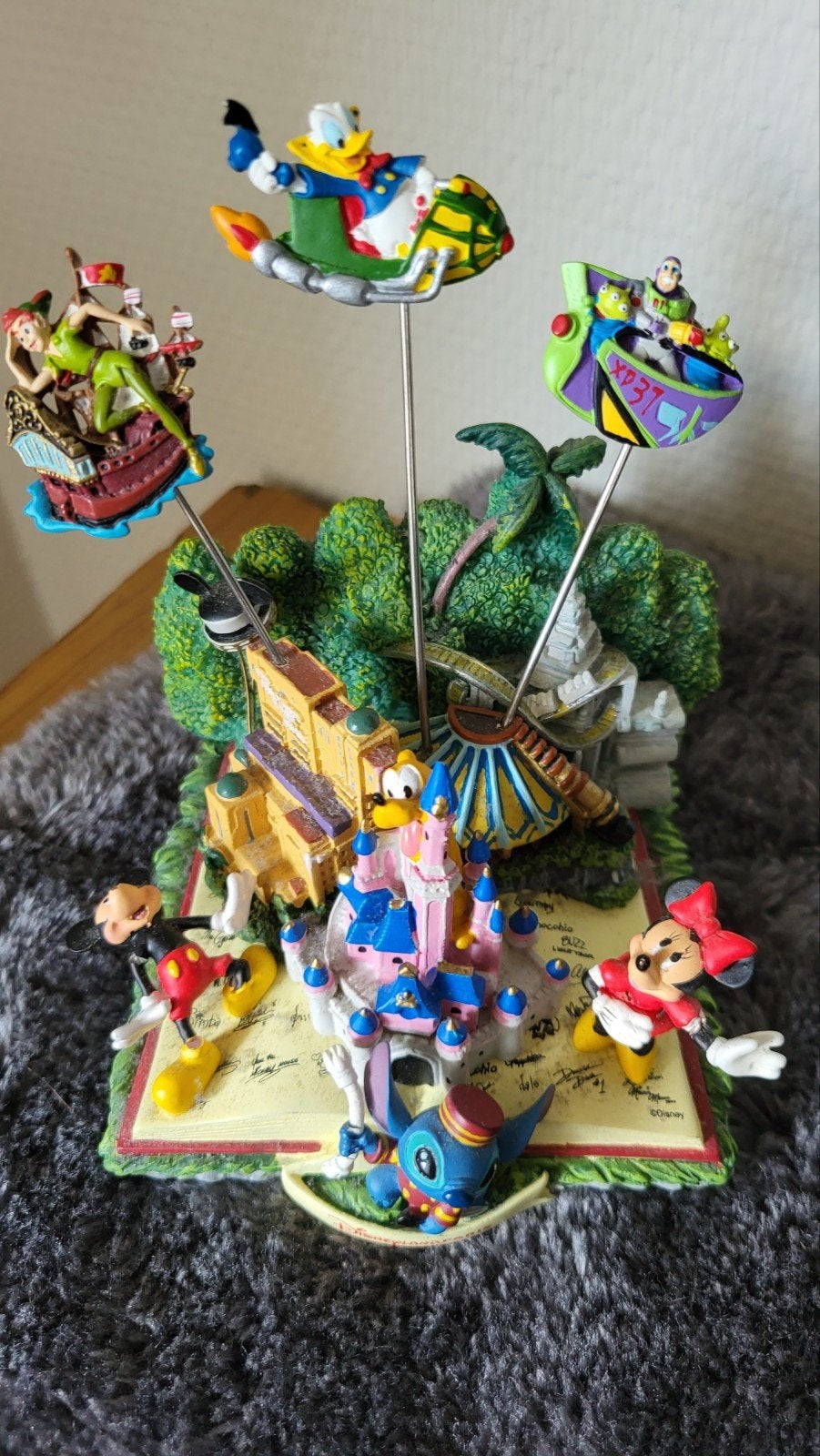 Disney beeldje/kaarthouder in perfecte staat, Ophalen of Verzenden, Mickey Mouse, Zo goed als nieuw, Beeldje of Figuurtje