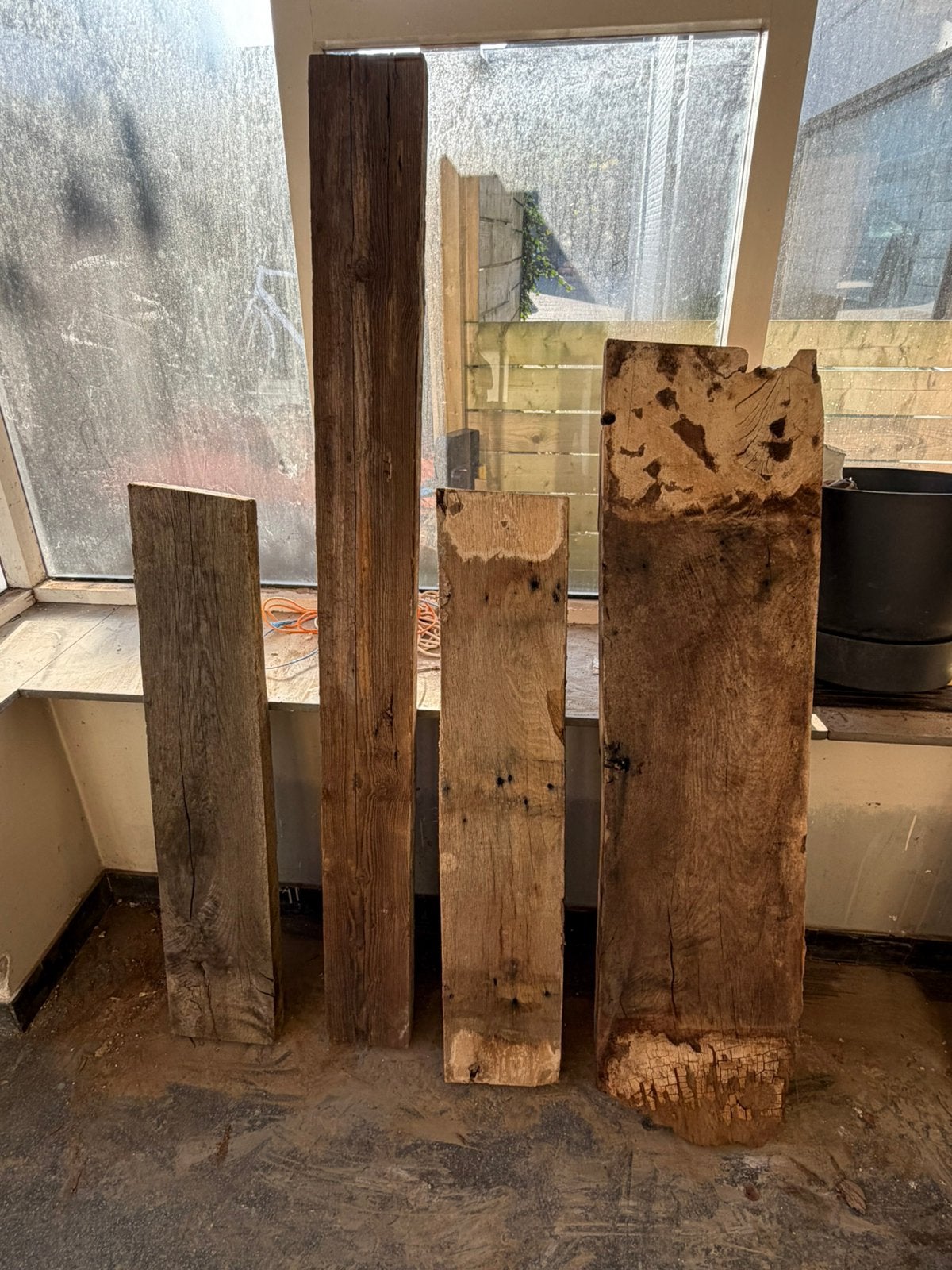 Eiken hout balken, Doe-het-zelf en Verbouw, Ophalen, Eiken, Zo goed als nieuw, 50 mm of meer