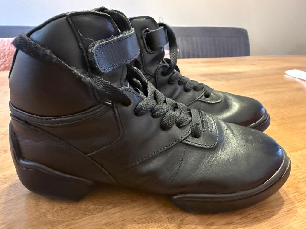 Papillon dansschoenen, Verzenden, Zo goed als nieuw, Schoenen