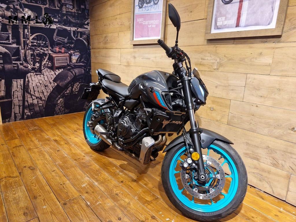 YAMAHA MTN690-U (bj 2022), 2 cilinders, Motorrijbewijs A, Bedrijf, Onbekend