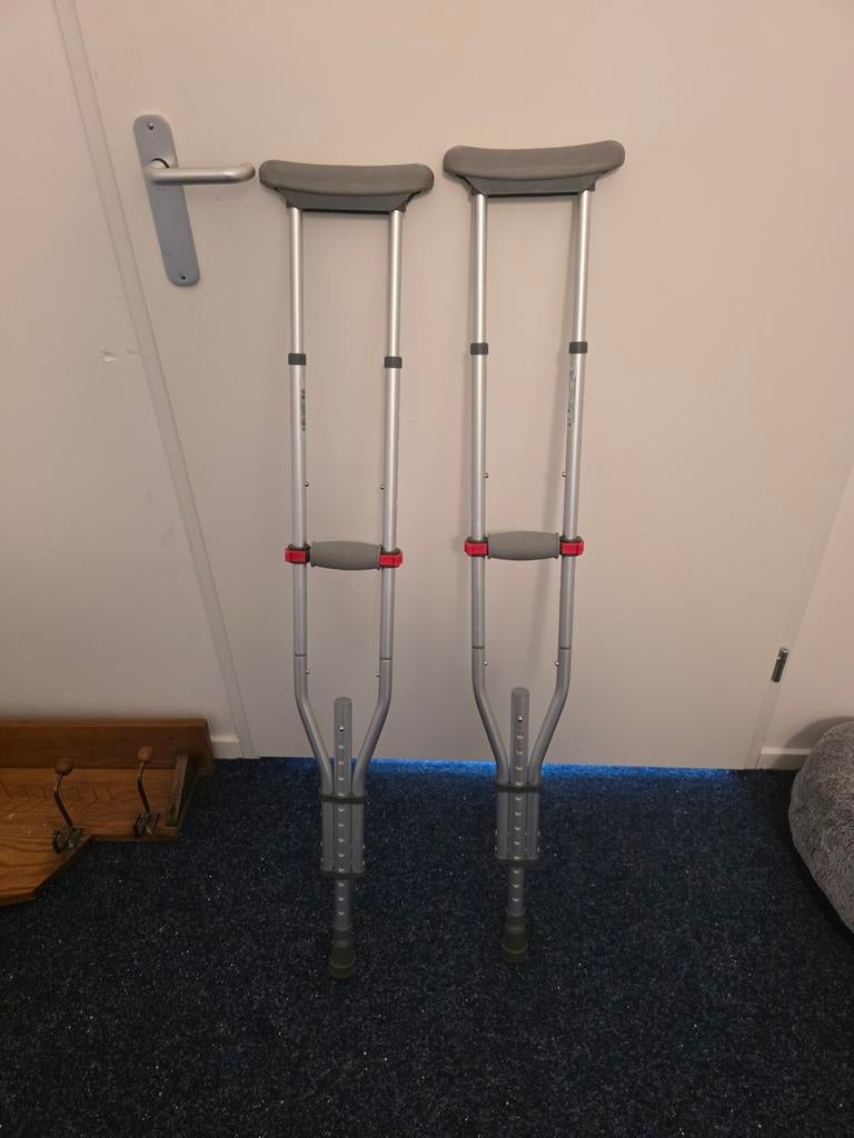 Te koop krukken, Ophalen, Nieuw