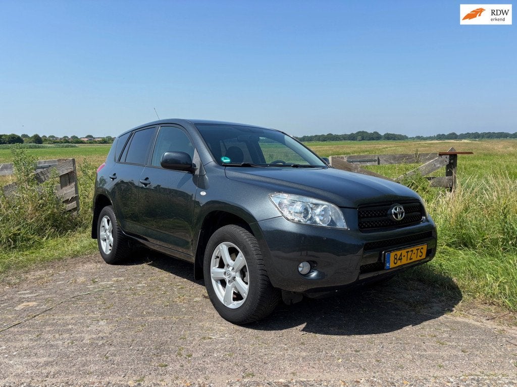 Toyota RAV4 2.0 VVTi Linea Sol,4WD Automaat!, Auto's, Toyota, Automaat, 1998 cc, Gebruikt, 4 cilinders