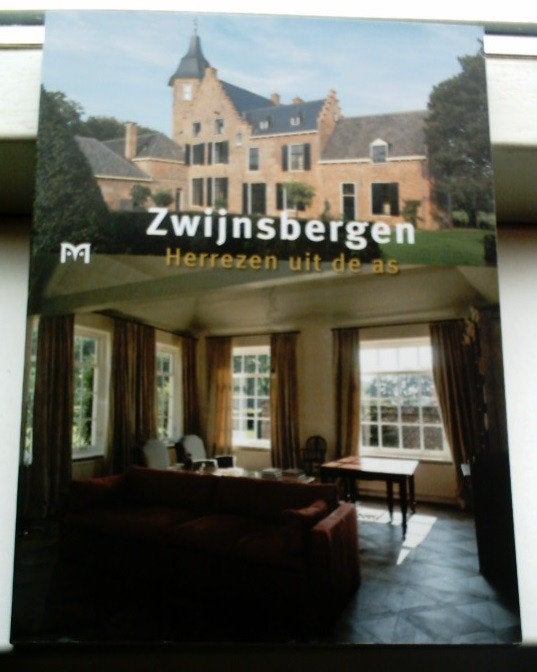Zwijnsbergen. Herrezen uit de as(ISBN 9789053453445)., Boeken, Ophalen of Verzenden, Zo goed als nieuw