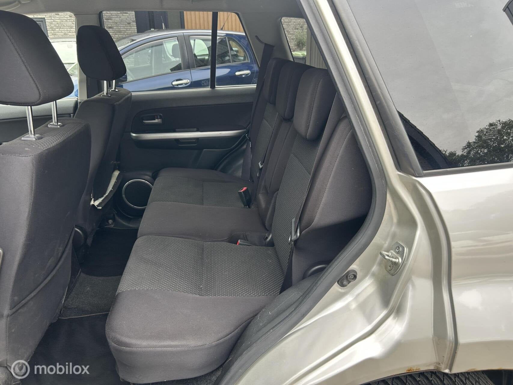 Foto 12 van Suzuki Grand Vitara 2.0-16V Exclusive