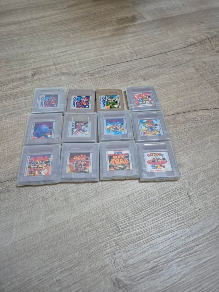 11 game boy spellen, Ophalen