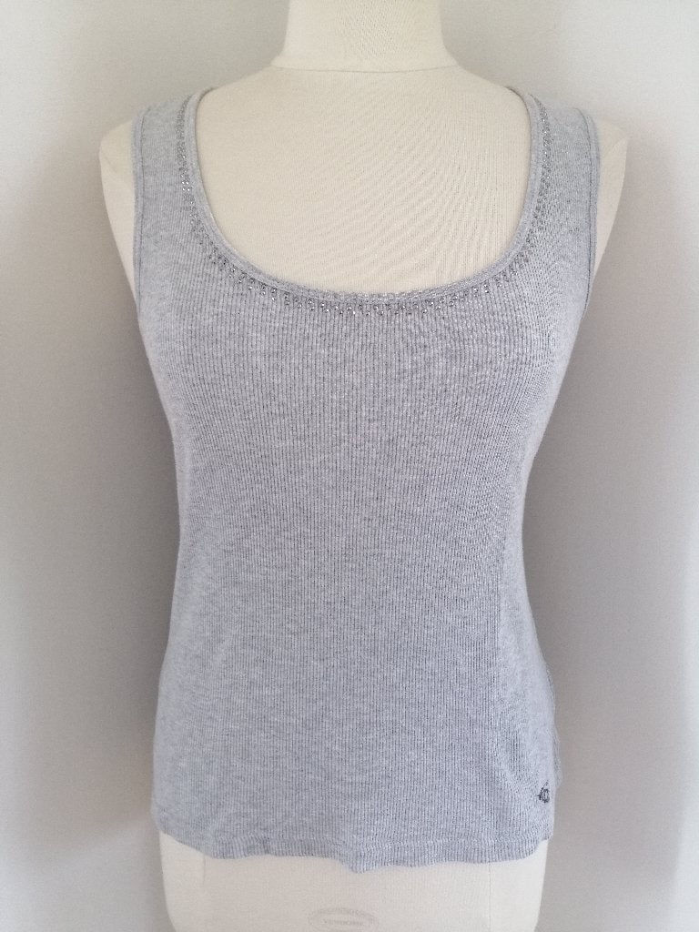 Esprit t- shirt grijs met studs maat M, Kleding | Dames, Maat 38/40 (M), Ophalen of Verzenden, Zo goed als nieuw, Korte mouw