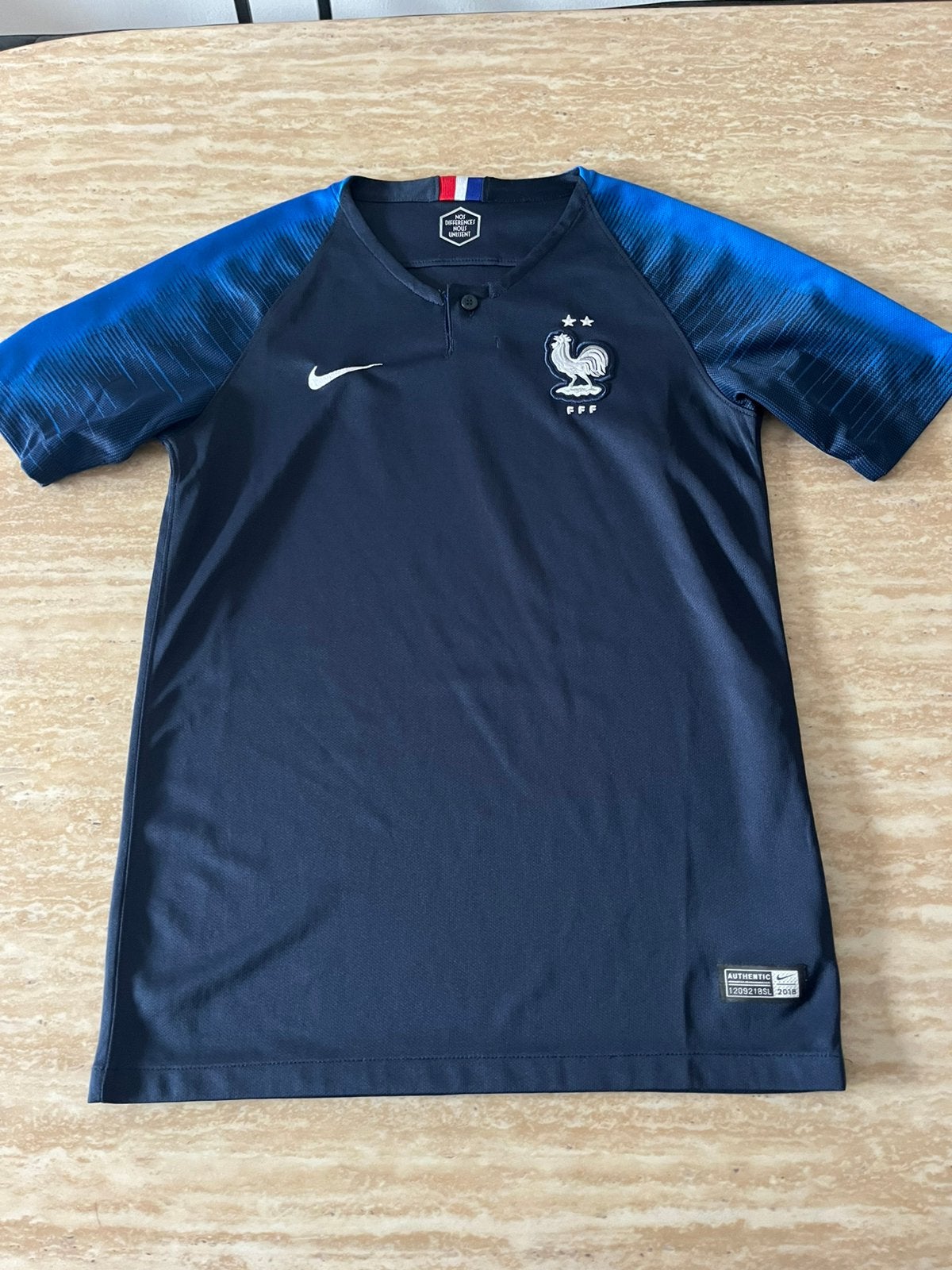 Nike Frankrijk voetbal shirt, Ophalen of Verzenden, Zo goed als nieuw, Jongen of Meisje, Sport- of Zwemkleding