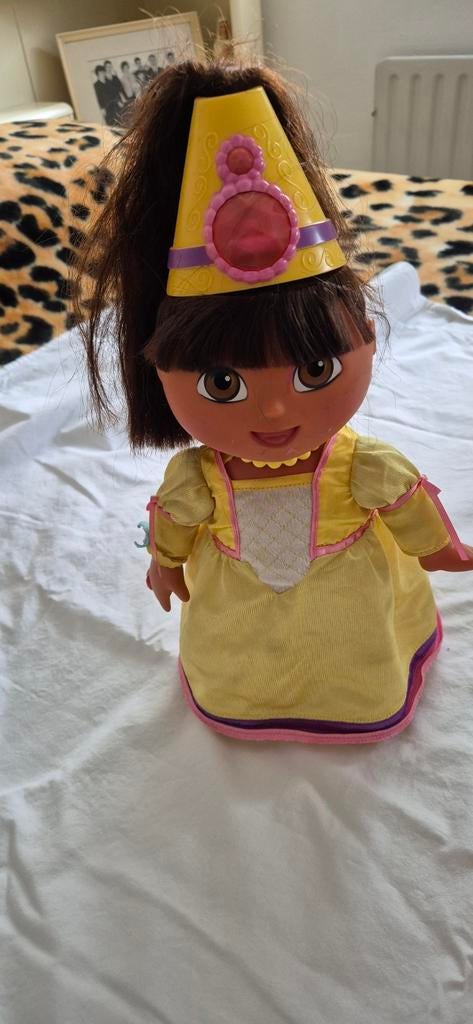 Dora de Explorer Magisch Haar Sprookjespop, Ophalen, Zo goed als nieuw, Overige typen