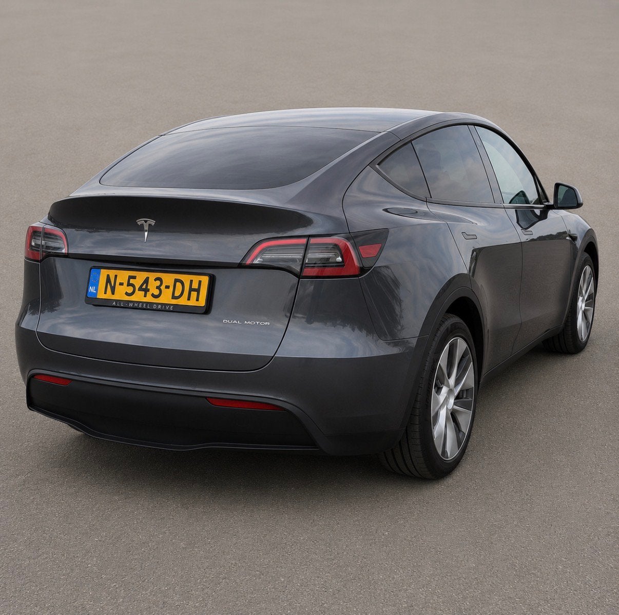 Foto 6 van Tesla Model Y 2021 Long Range AWD 75kWh SOH 90,3%