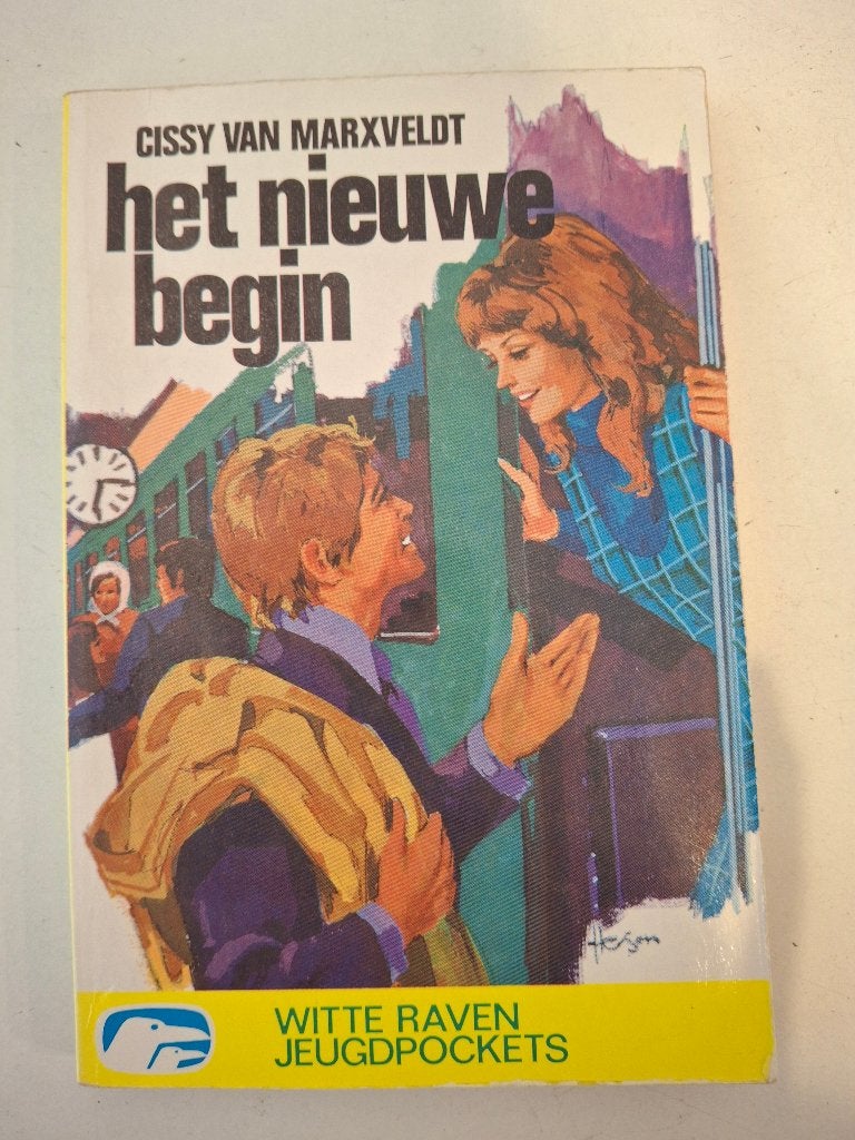 Cissy van Marxveldt - Het Nieuwe Begin - Witte Raven pocket, Ophalen of Verzenden, Gelezen, Fictie