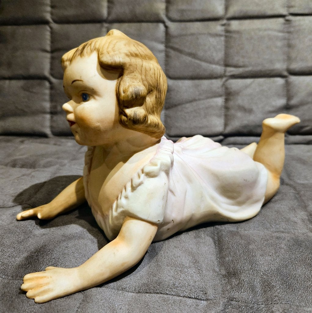 Vintage porseleinen Piano baby beeldje 24 cm, Ophalen of Verzenden, Gebruikt, Mens