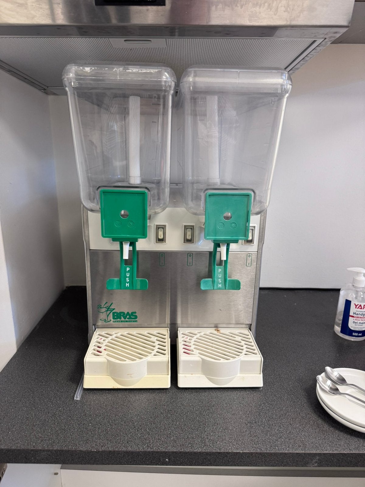 Bras twin cold drink dispenser, Ophalen, Gebruikt