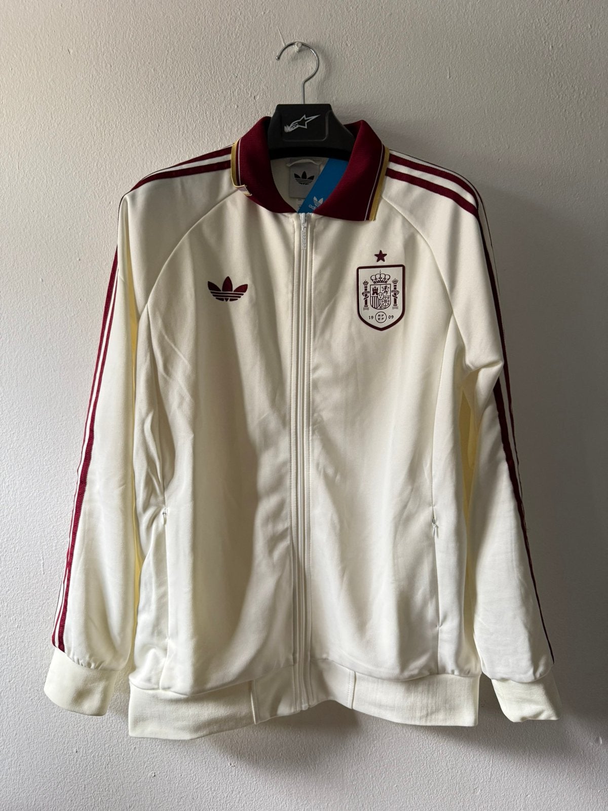 Nieuw! Spanje Spain Espana World Cup 2026 jas vest training, Kleding | Heren, Wit, Ophalen of Verzenden, Voetbal, Maat 56/58 (XL)