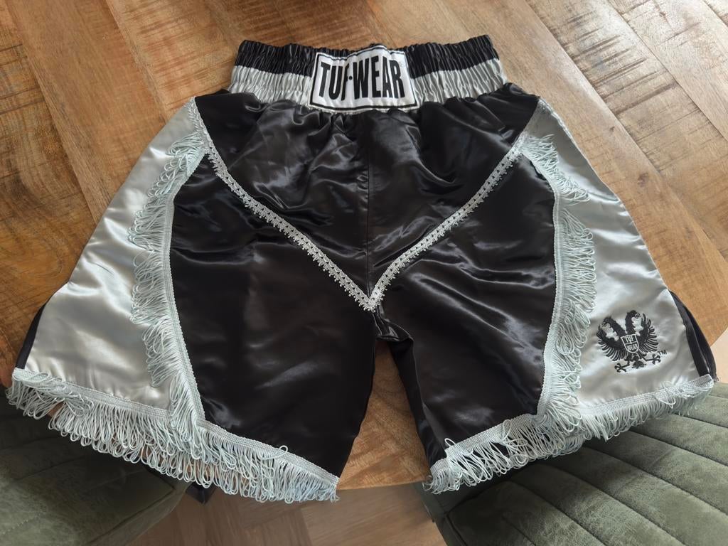 New (Kick)Boks shorts for sale. Size 4 I think it is XL/XXL, Sport en Fitness, Boksen, Ophalen of Verzenden, Zo goed als nieuw