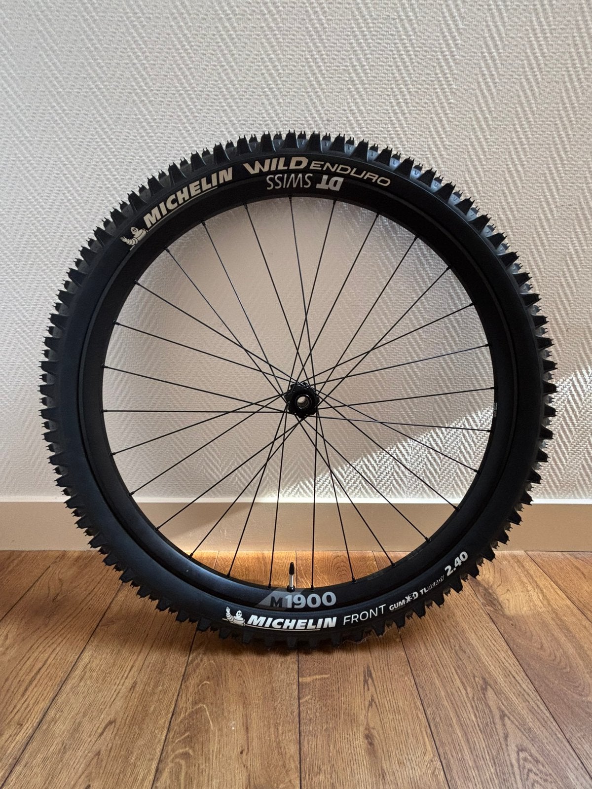 Dt Swiss m1900 spline 27,5 + Michelin Wild enduro wielset, Nieuw, Aluminium, Mountainbike, Ophalen
