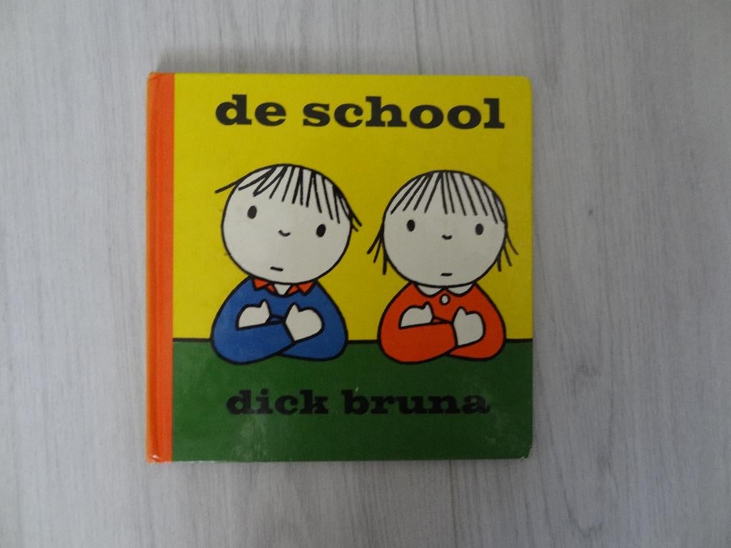 De school - Dick Bruna, Gelezen, Non-fictie, Jongen of Meisje, Ophalen of Verzenden