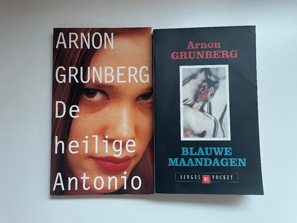D184 Arnon Grunberg De Heilige Antonio Blauwe Maandagen, Gelezen, Ophalen of Verzenden, Nederland, Arnon Grunberg