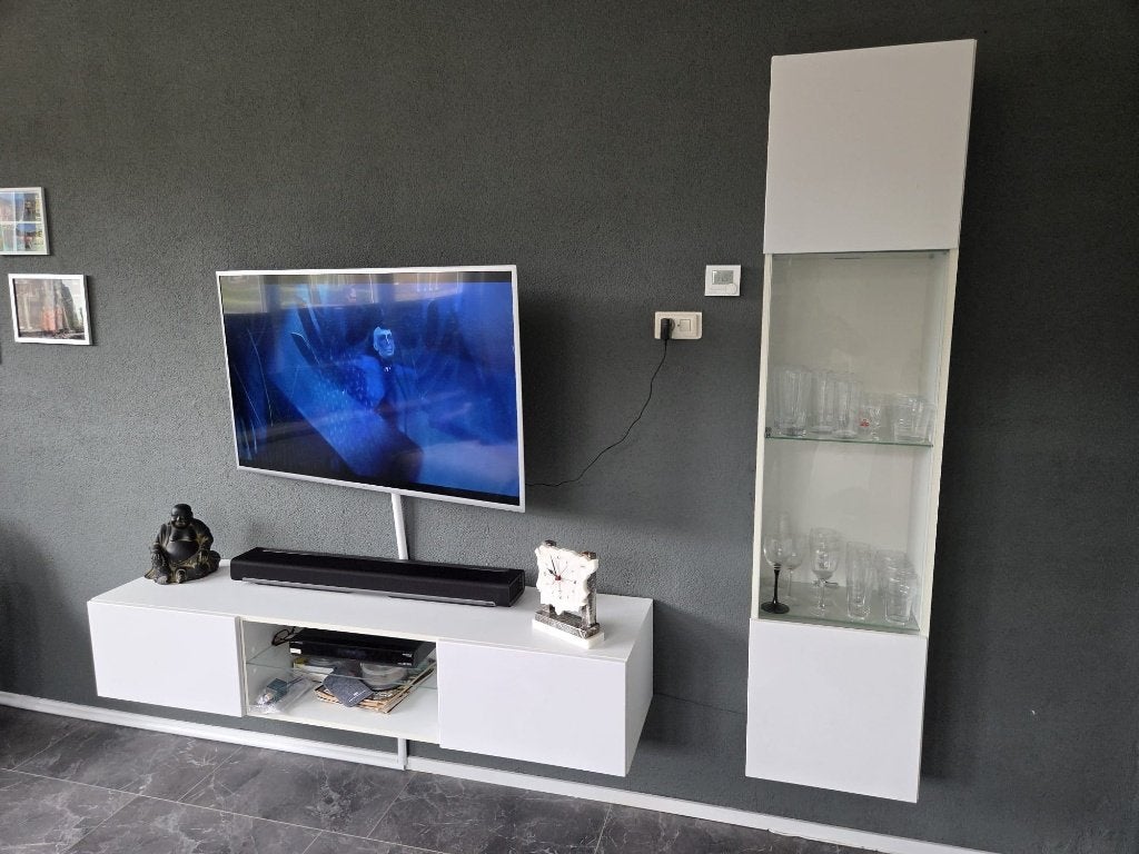 hangkasten, Huis en Inrichting, Ophalen, Minder dan 50 cm, Met deur(en), Zo goed als nieuw