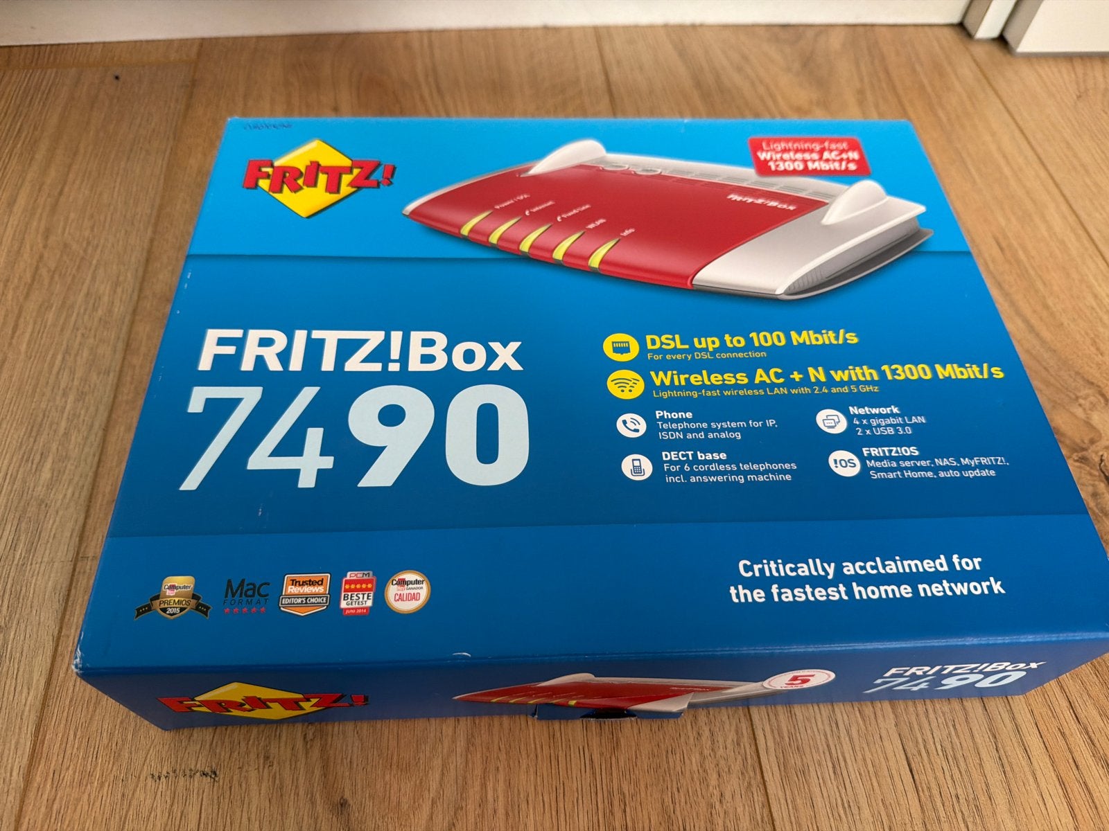FRITZ!Box 7490 Router - Snelle en betrouwbare wifi, Computers en Software, Routers en Modems, Zo goed als nieuw, Router met modem