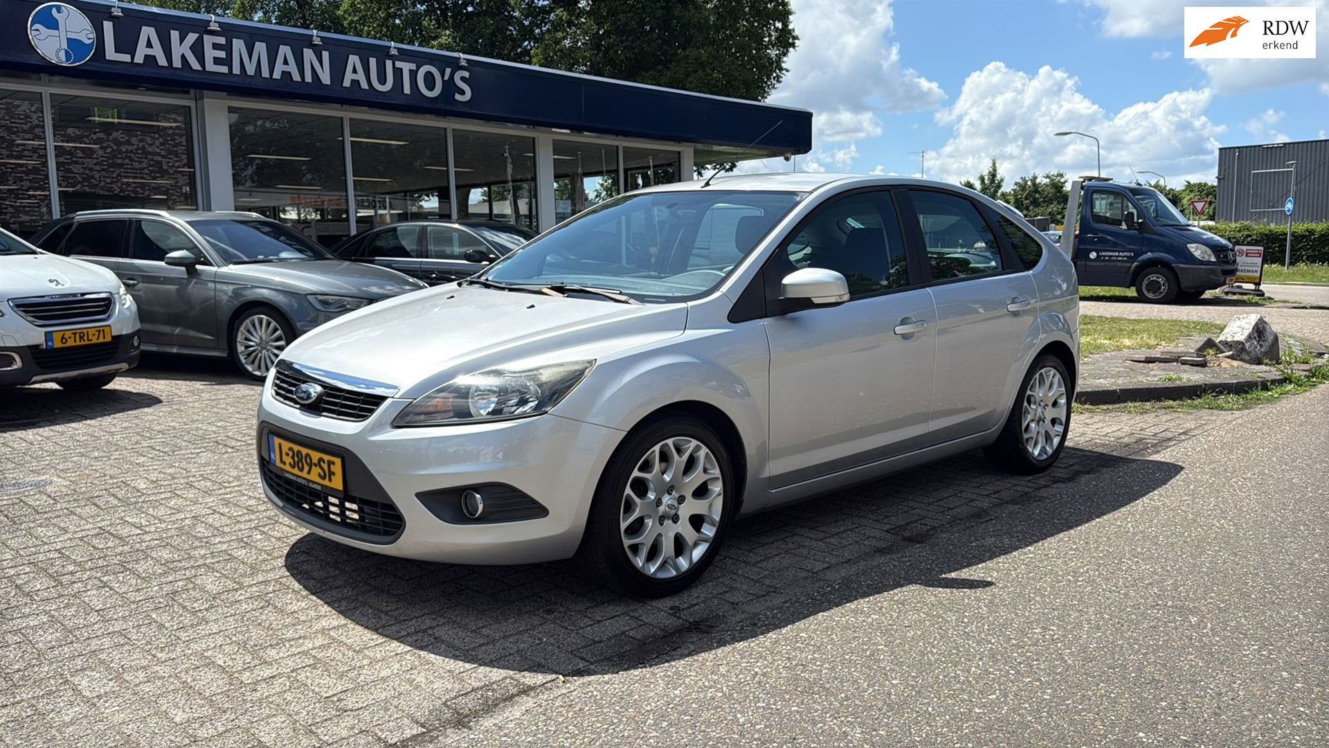 Ford Focus 1.6 Keyless Titanium Silverline Navi Huurkoop Inr, 1596 cc, 4 cilinders, 620 kg, 49 €/maand