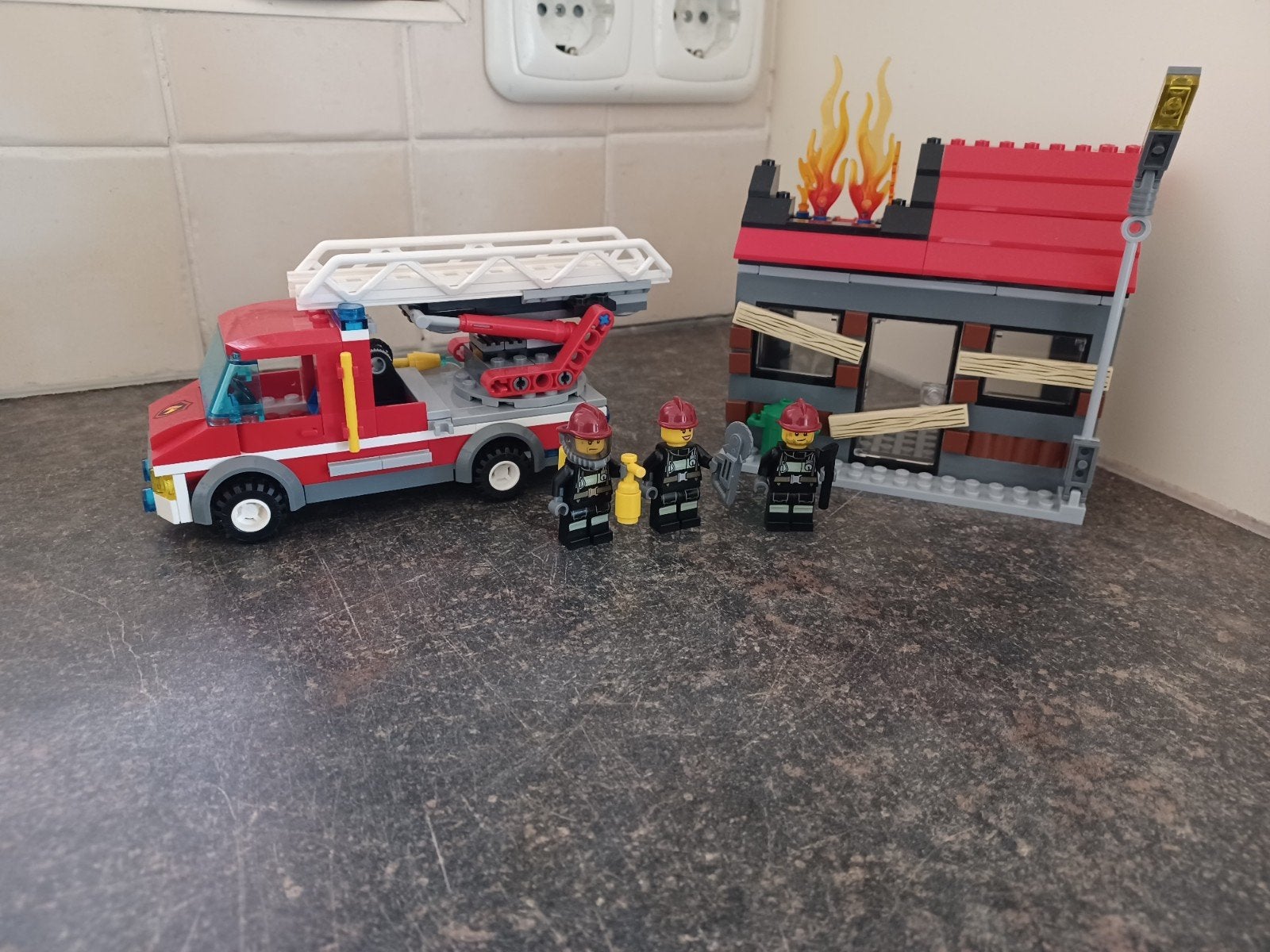 Lego city 60003 brandalarm, Kinderen en Baby's, Speelgoed | Duplo en Lego, Compleet, City, Lego, Ophalen of Verzenden