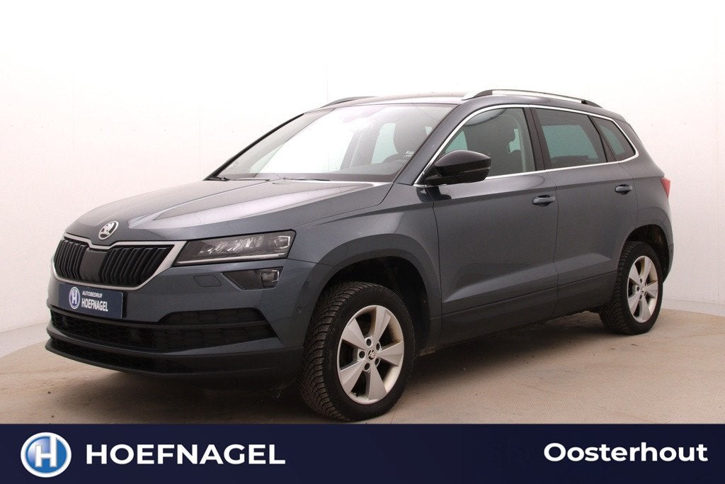 Skoda Karoq 1.5 TSI ACT Style | Automaat | Adaptive cruise |, Auto's, Skoda, Stof, Zwart, 4 cilinders, 150 pk