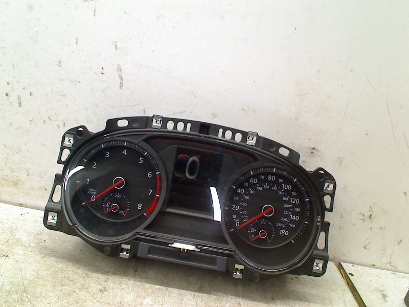 Km Teller USA Volkswagen Golf VII (AUA) 2015 5G1920856A, Gebruikt, Volkswagen, Volkswagen AG, Kundenbetreuung@volkswagen.de