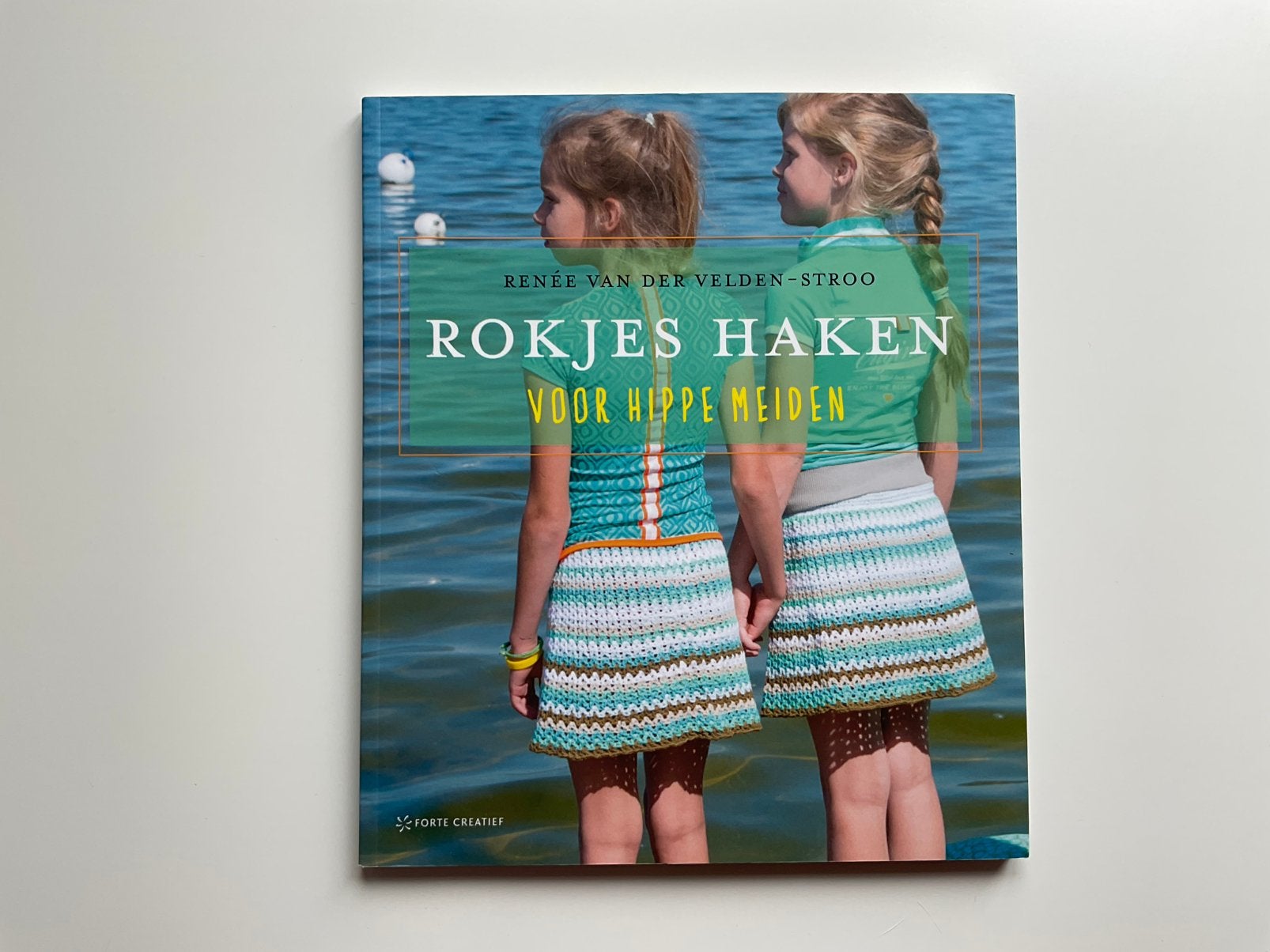 Rokjes haken voor hippe meiden, Renée van der Velden-Stroo, Ophalen of Verzenden, Nieuw, Haken, Patroon of Boek