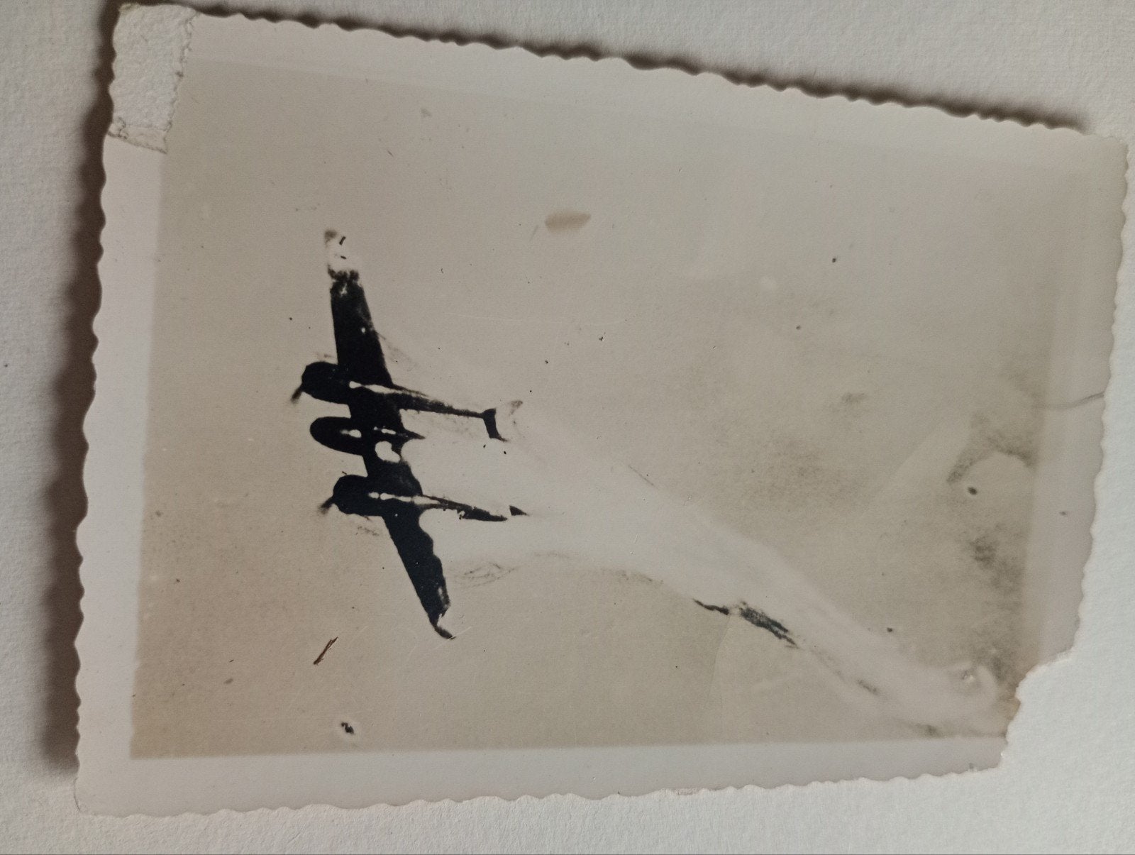 Foto brandende Fokker G-1, Ophalen of Verzenden, Nederland, Foto of Poster