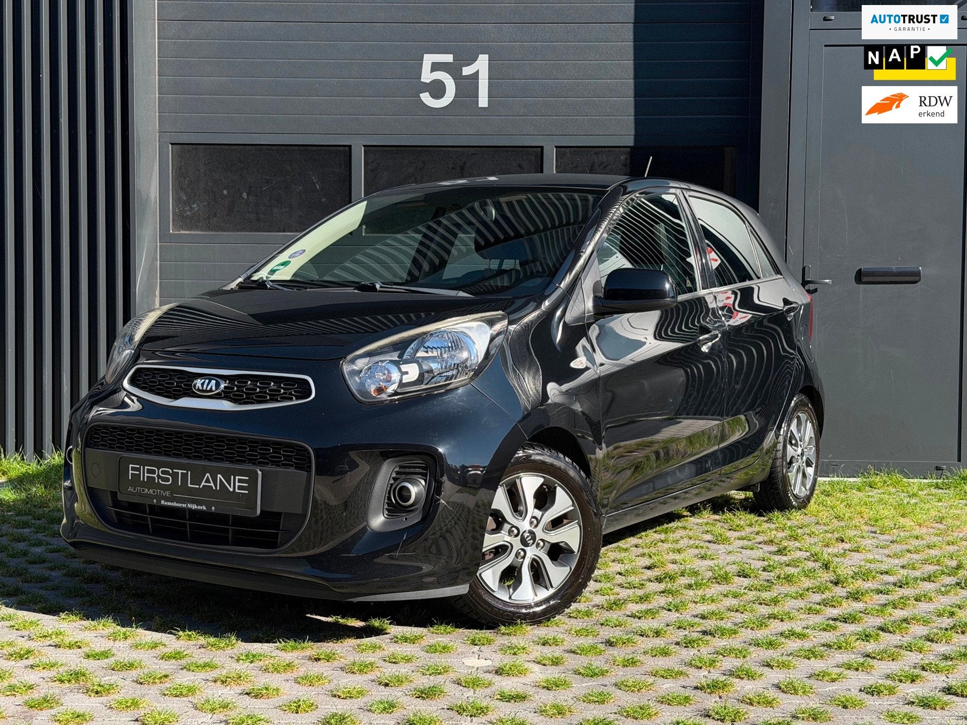 Kia Picanto 1.0 CVVT ComfortPlusLine Navigator | Achteruitca, Voorwielaandrijving, Gebruikt, Euro 6, 4 stoelen