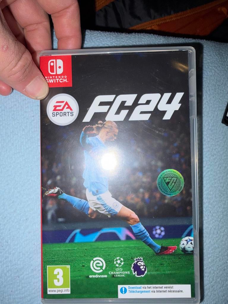 FC24 Nintendo Switch, Spelcomputers en Games, Gebruikt, Ophalen of Verzenden, Sport, 3 spelers of meer